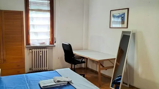 Rooms in Milano Zona 8 - Fiera, Gallaratese, Quarto Oggiaro - photo 6