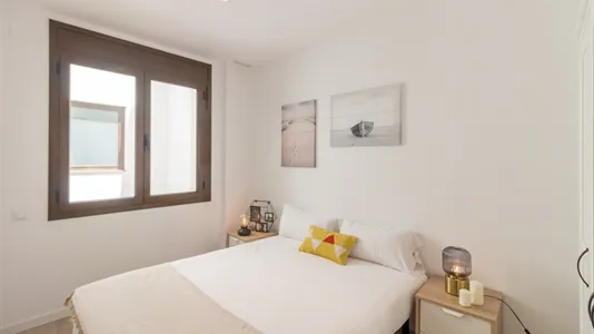Apartments in Barcelona Ciutat Vella - photo 8