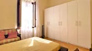 Room for rent, Florence, Toscana, &lt;span class=&quot;blurred street&quot; onclick=&quot;ProcessAdRequest(7732677)&quot;&gt;&lt;span class=&quot;hint&quot;&gt;See streetname&lt;/span&gt;[xxxxxxxxxxxxx]&lt;/span&gt;