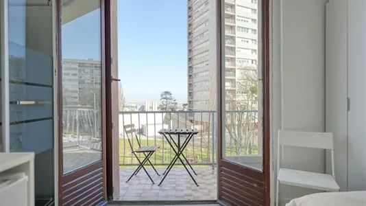 Apartments in Bobigny - photo 4