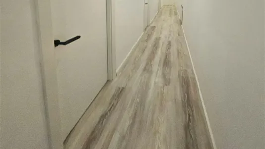 Rooms in Madrid San Blas - photo 6