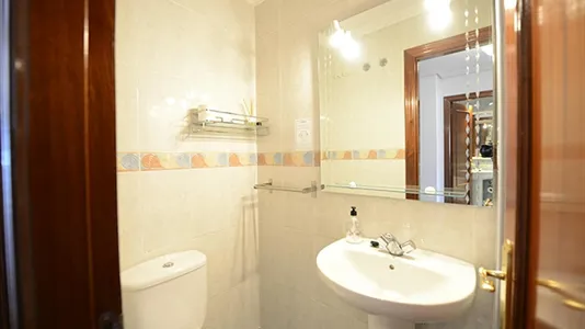 Rooms in Bilbao - photo 9