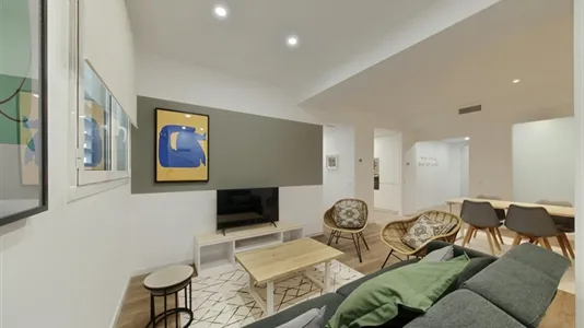 Rooms in Barcelona Sarrià-St. Gervasi - photo 8