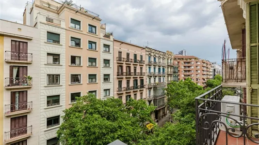 Apartments in Barcelona Eixample - photo 5