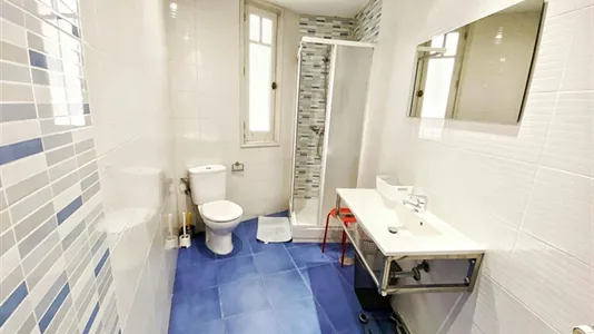 Rooms in Madrid Centro - photo 7
