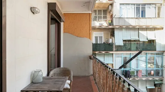 Apartments in Barcelona Eixample - photo 3