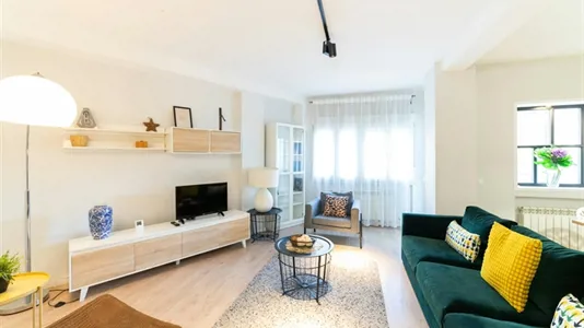 Apartments in El Encinar de los Reyes - photo 2