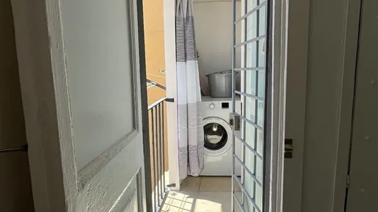 Rooms in Barcelona Ciutat Vella - photo 9