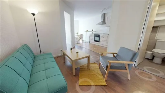 Rooms in Lyon - photo 3