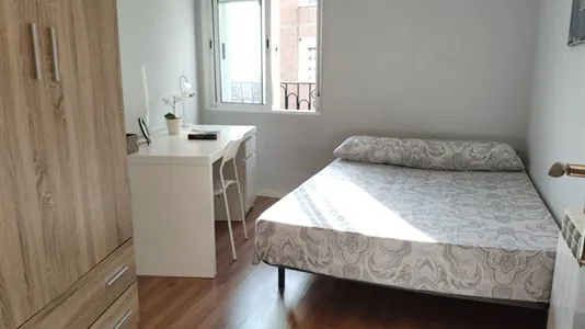 Rooms in Madrid Puente de Vallecas - photo 7