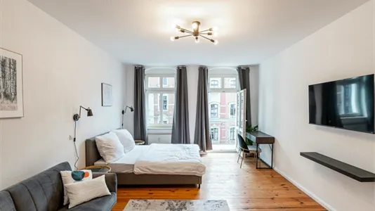 Apartments in Berlin Pankow - photo 4