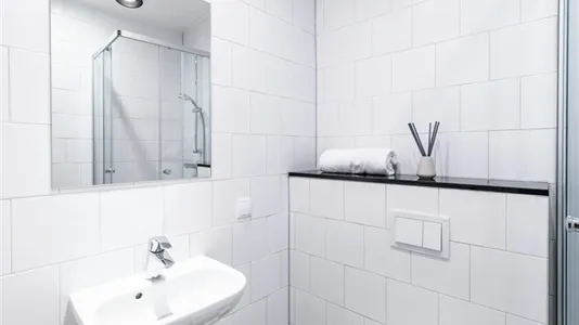 Apartments in Location is not specified - photo 9