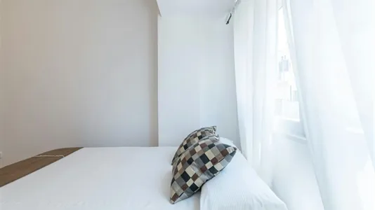 Rooms in Madrid Chamartín - photo 9