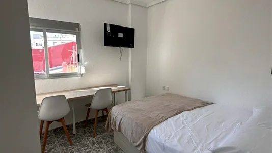 Rooms in Godelleta - photo 2