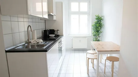 Rooms in Berlin Neukölln - photo 9