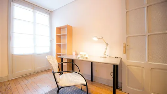 Rooms in Bilbao - photo 6