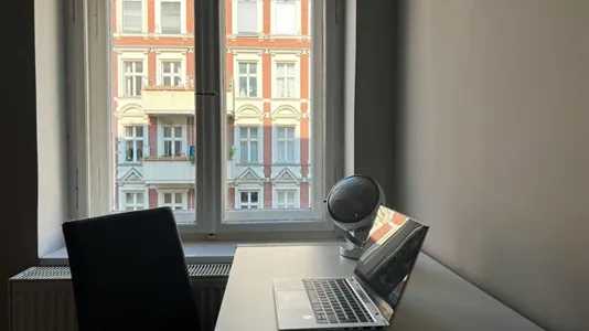 Apartments in Location is not specified - photo 6