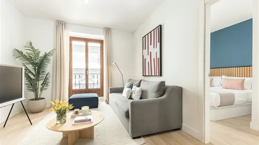 Apartments in Madrid Chamberí - photo 4