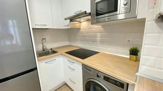 Rooms in Madrid Puente de Vallecas - photo 9