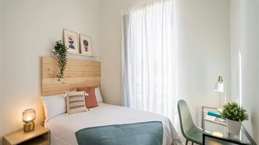 Rooms in Madrid Chamberí - photo 3