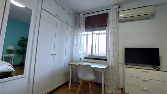 Rooms in Madrid Hortaleza - photo 10