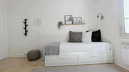 Apartments in Paris 7ème arrondissement - photo 5