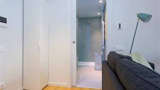 Apartments in Barcelona Eixample - photo 5