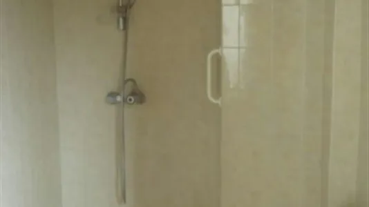 Rooms in Brussels Schaarbeek - photo 10