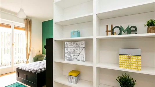 Rooms in Milano Zona 2 - Stazione Centrale, Gorla, Turro, Greco, Crescenzago - photo 9