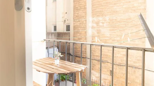 Rooms in Barcelona Eixample - photo 7