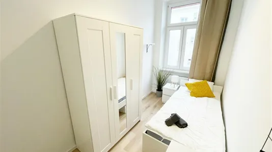Rooms in Wien Ottakring - photo 1