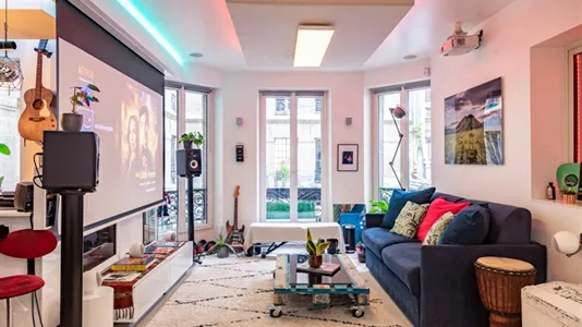 Apartments in Paris 10ème arrondissement - photo 2