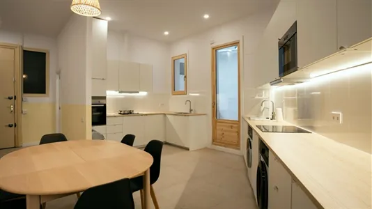 Rooms in Barcelona Eixample - photo 6