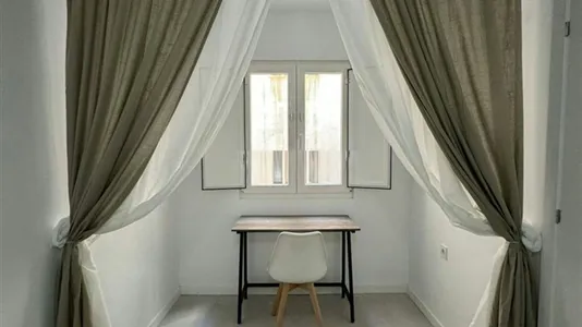 Rooms in Mislata - photo 5