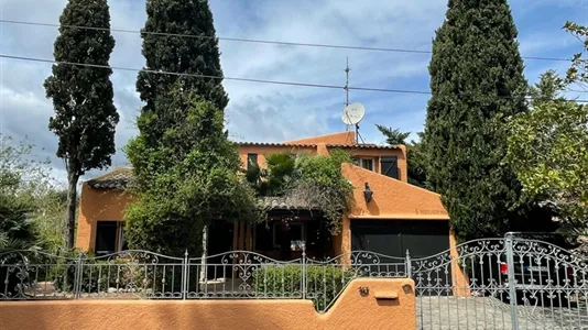 Houses in Sartène - photo 1