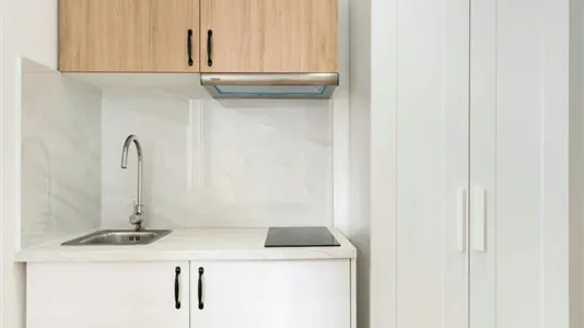 Rooms in Madrid Retiro - photo 10