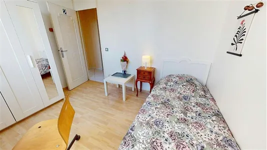 Rooms in Lyon - photo 2