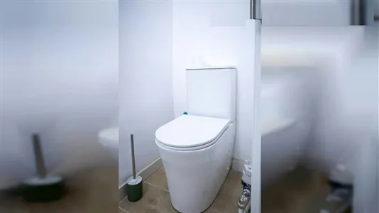 Rooms in Valencia L'Eixample - photo 5