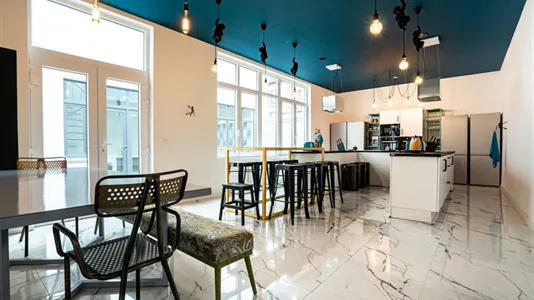 Rooms in Charleroi - photo 5