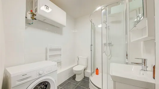 Apartments in Paris 17ème arrondissement - photo 8