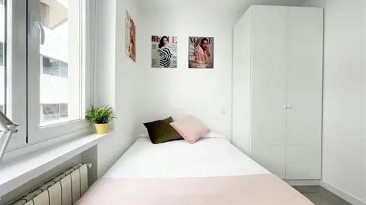 Rooms in Madrid Moncloa-Aravaca - photo 2