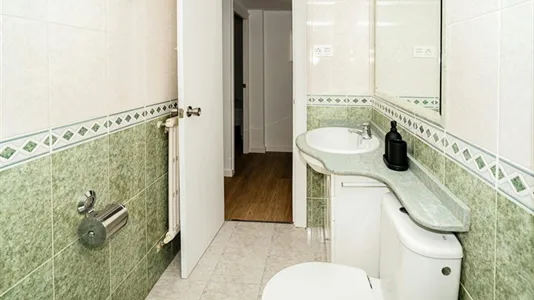 Rooms in Zaragoza - photo 7