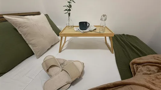 Rooms in Madrid Chamberí - photo 4