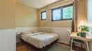 Room for rent, L'Haÿ-les-Roses, Île-de-France, &lt;span class=&quot;blurred street&quot; onclick=&quot;ProcessAdRequest(13097686)&quot;&gt;&lt;span class=&quot;hint&quot;&gt;See streetname&lt;/span&gt;[xxxxxxxxxxxxx]&lt;/span&gt;