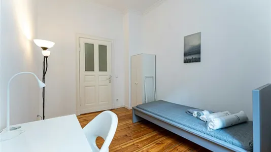 Rooms in Berlin Friedrichshain-Kreuzberg - photo 2