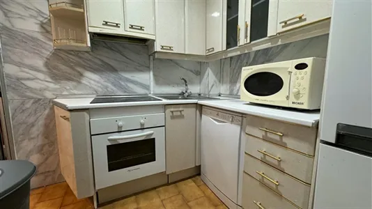 Rooms in Madrid Ciudad Lineal - photo 4