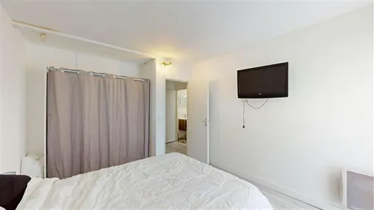 Rooms in Poitiers - photo 4