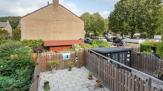 Houses in Location is not specified - photo 7