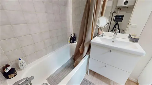 Apartments in Lyon - photo 7