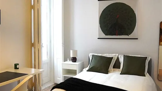 Rooms in Madrid Salamanca - photo 9